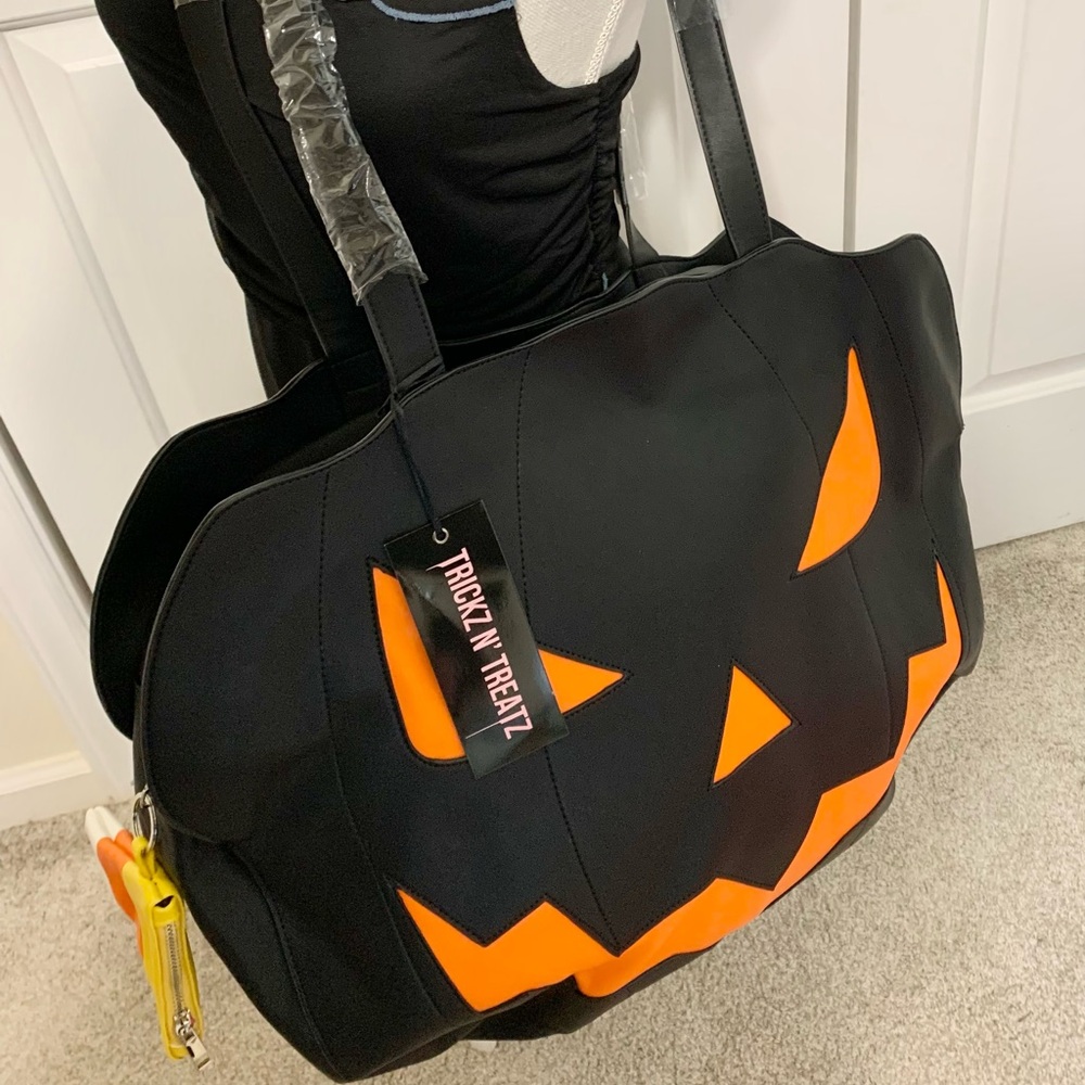 Trickz n Treatz x Dolls Kill Pumpkin Weekender Tote Bag + Candy Corn Purse - NEW